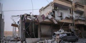 Suriye'de Binlerce Sivili Öldüren Rusya: ABD Bize Haber Vermeden İdlib'i Vurdu