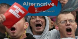 Almanya'da Aşırı Sağcı AfD'nin Yükselişi Sürüyor