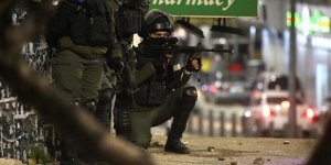 İşgal Güçleri 19 Filistinliyi Gözaltına Aldı