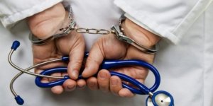 Hastalardan 'Bıçak Parası' Alan Doktor Tutuklandı