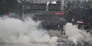 Endonezya'da Hükümet Karşıtı Gösteriler