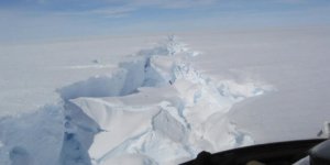 Antartika'daki Buzdağından Malta'nın 5 Katı Büyüklüğündeki Parça Koptu