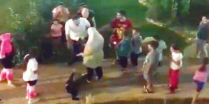 5 Yaşındaki Mülteci Çocuğa Şiddet Uygulayan Zorba Tutuklandı