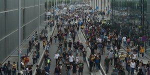 Katalonya'daki Protestoların Üçüncü Gecesinde 80 Yaralı