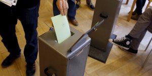 İsviçre'de Seçimler Sonuçlandı: 60 Yıl Sonra Koalisyon Değişimi
