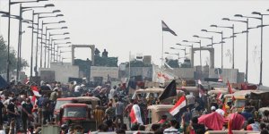 İran Mehran Sınır Kapısı'nı Yeniden Kapattı 