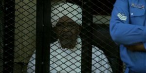 Ömer El-Beşir 2 Yıl Hapse Mahkum Edildi