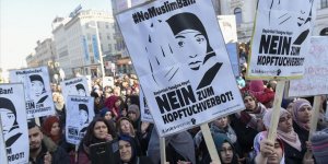 Avusturya’da İlkokullarda Uygulanan Başörtüsü Yasağı Anayasa Mahkemesine Taşındı