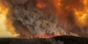 Avustralya'daki Yangınların Dumanları Dünya'nın Etrafında En Az Bir Tur Atacak 