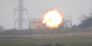 HTŞ Rus Askerlerini TOW Füzesiyle Vurdu