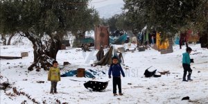Suriye'nin Azez İlçesi Kara Teslim Oldu