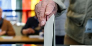 Almanya Siyasetinde Aşırı Sağ Depremi