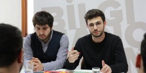 Özgür-Der Üniversite Gençliği “Twitter’dan Sonra Bir Tarih Kaldı mı?’’ Kitabını Tahlil Etti 