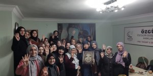 Özgür-Der Üniversite Gençliği Sena Biltaci ile Söyleşi Gerçekleştirdi