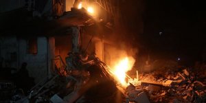 Rusya Hava Saldırısıyla İdlib'de 9 Sivili Katletti