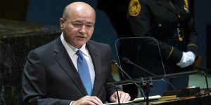 Irak'ta Hükümeti Kurma Görevi Eski Necef Valisi Zurfi'ye Verildi