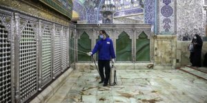İran'da Türbe Tapıcılığı Virüs Dinlemiyor! 