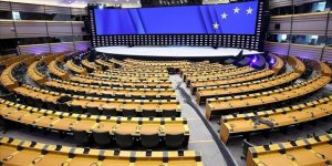 Avrupa Parlamentosundan Kovid-19 Tedbirlerine Onay