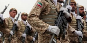 İran'da 54 Asker Koronavirüse Yakalandı