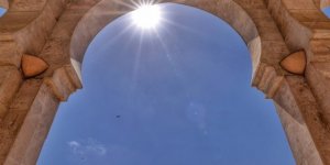 Akıl, Ahlâk ve Aydınlanma Üzerine