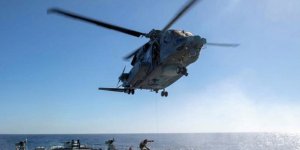NATO Helikopteri İyon Denizi'ne Düştü