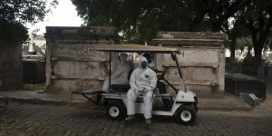 Brezilya'da Son 24 Saatte Kovid-19 Nedeniyle 633 Kişi Öldü