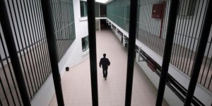 Adalet Bakanlığı Cezaevlerindeki 'Koronavirüs' Tedbirlerinin Süresini Uzattı