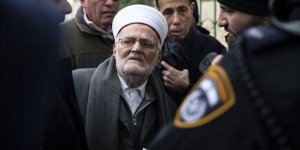 İşgal Güçleri Mescid-i Aksa İmam Hatibi Şeyh İkrime Sabri’yi Gözaltına Aldı