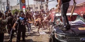 ABD'de Birçok Kentte Sokağa Çıkma Yasağı İlan Edildi