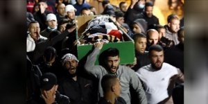 Siyonistler Yine ’Yanlışlıkla’ Bir Filistinliyi Katletti!