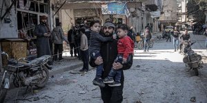 Rusya ve Esed Rejiminin Saldırılarında 5 Bin 800 Sivil İdlib’ten Göç Etmek Zorunda Kaldı