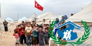 UMHD Başkanı Demir Türkiye'nin Mülteci Politikalarını Değerlendirdi