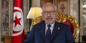 Tunus Meclis Başkanı Gannuşi'den Milletvekillerine Sükunet Çağrısı