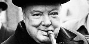 Siyonizmi Sömürge Aracı Olarak Benimseyen Bir Anti-Semitik: Churchill