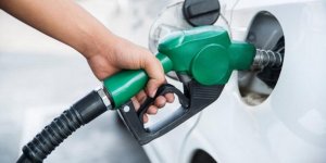 Motorinden Sonra Benzine de Zam Yapıldı