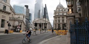 İngiltere'de Koronadan Ölenlerin Sayısı 44 Bin 798'e Çıktı