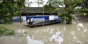 Hindistan'daki Sel Felaketinde Ölü Sayısı 61'e Yükseldi