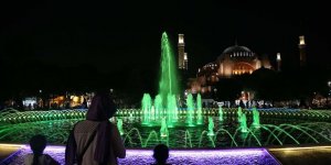 Türkiye'deki 90 Bin Camide Sela Okundu