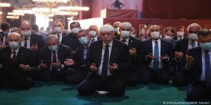 Alman Basını: Erdoğan İslami ajandasını taçlandırıyor