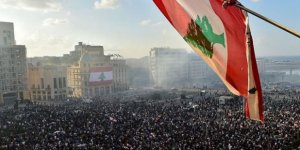 Lübnan’da hükümetin istifasının protestocular için anlamı yok