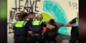 Almanya'da polis şiddeti: 15 yaşındaki çocuğa sert müdahale