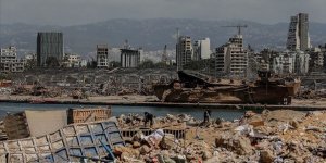 Lübnan'da patlamayla ilgili Cumhurbaşkanı ve Başbakan hakkında suç duyurusu