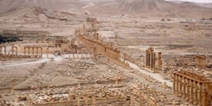 Suriye’nin kadim şehirlerini yerle bir eden Rusya’nın Palmira hassasiyeti!