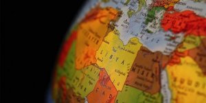 Hafter kontrolündeki Ras Lanuf Limanı'na büyük savaş gemisi yanaştı