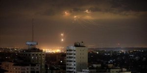 Siyonist İsrail, Gazze'de Hamas'a ait noktaları vurdu