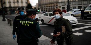 İspanya'da Kovid-19 vakalarındaki artış 77 belediyede serbest dolaşıma kısıtlama getirdi