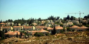 Siyonist İsrail, kuzey sınırında 600 korunaklı sığınak inşa etmeye başlıyor