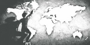 ''İnsan bir sürecin ürünüdür''