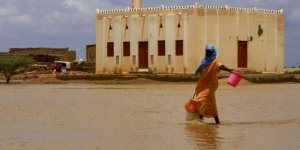 Etiyopya'da seller yaklaşık 300 bin kişiyi yerinden etti