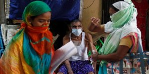 Hindistan'da son 24 saatte 903 can kaybı